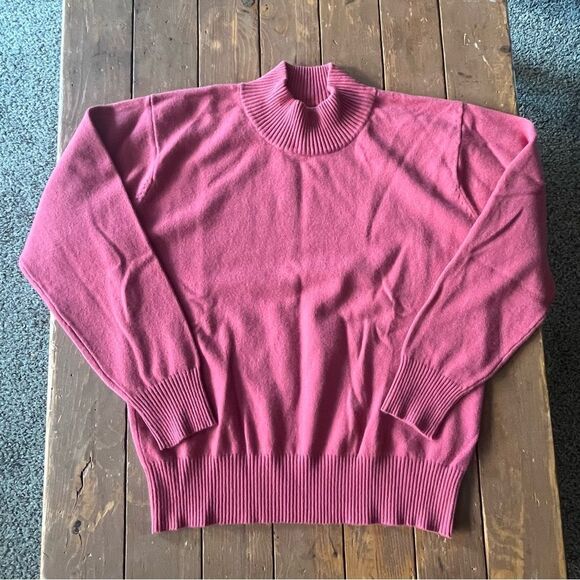 Norm Thompson Portland Oregon Vintage Cashmere Pink Sweater - Picture 1 of 6
